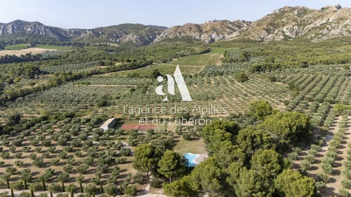 Image No.2-6 Bed House for sale