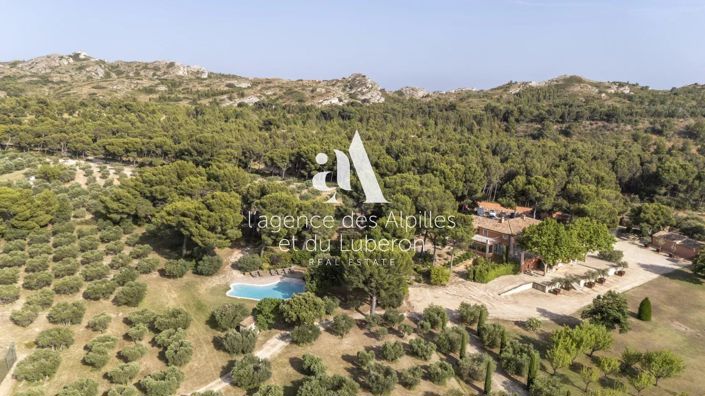 Image No.35-6 Bed House for sale