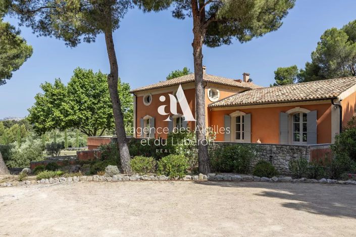 Image No.4-6 Bed House for sale