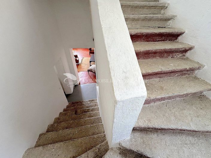 Image No.14-5 Bed House for sale