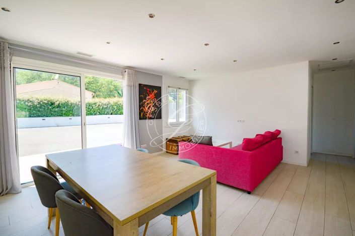 Image No.8-Maison de 2 chambres à vendre à Taradeau