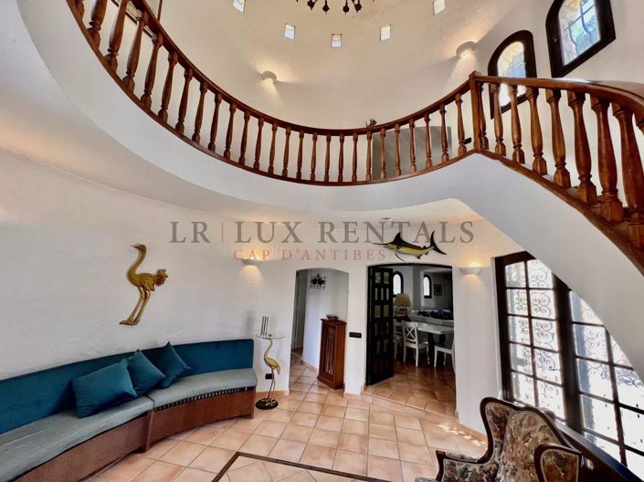 Image No.12-6 Bed House for sale