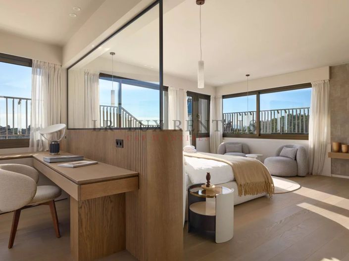 Image No.13-5 Bed Apartment for sale