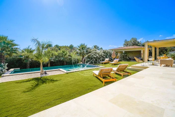 Image No.25-3 Bed House for sale