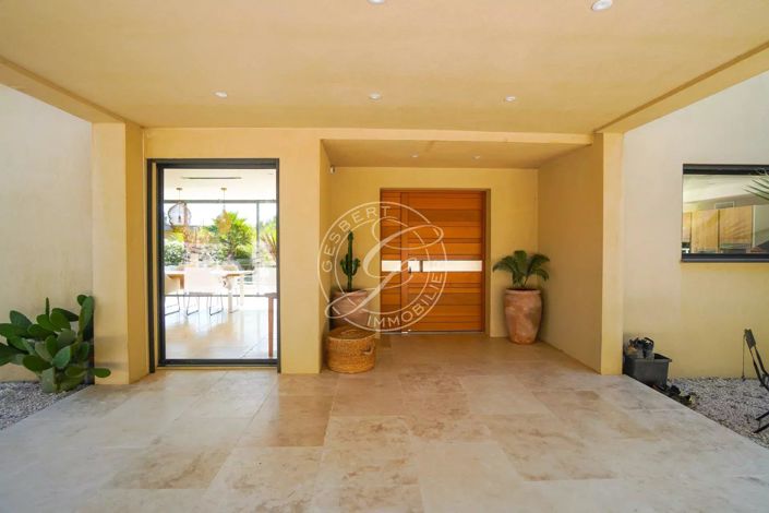 Image No.30-3 Bed House for sale