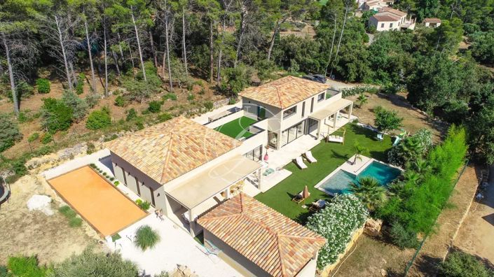 Image No.34-3 Bed House for sale