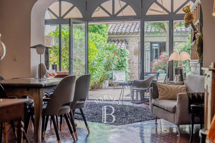 Image No.4-4 Bed House for sale