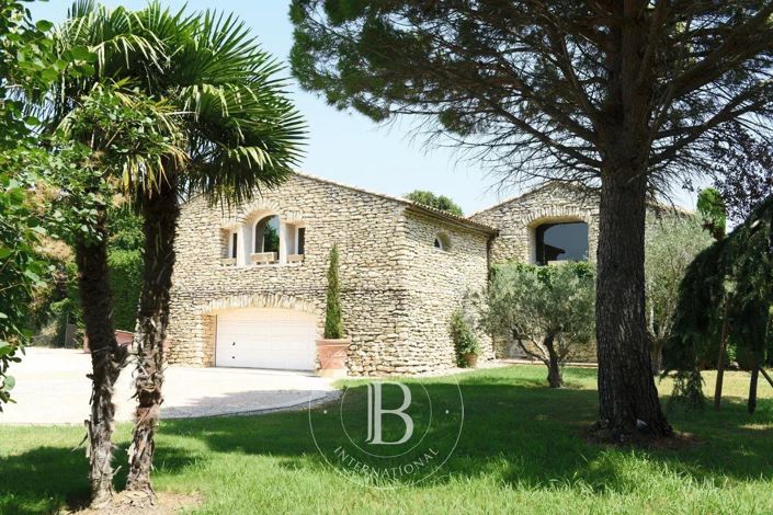 Image No.4-Maison de 6 chambres à vendre à Sénas