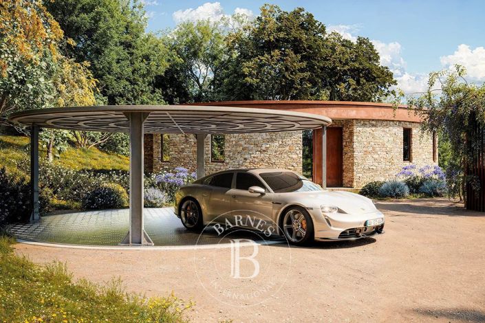 Image No.9-5 Bed House for sale