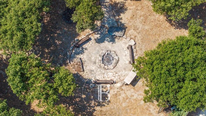 Image No.25-6 Bed House for sale