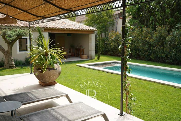 Image No.6-4 Bed House for sale