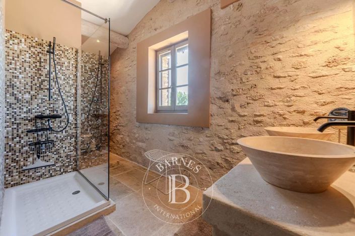 Image No.15-5 Bed House for sale