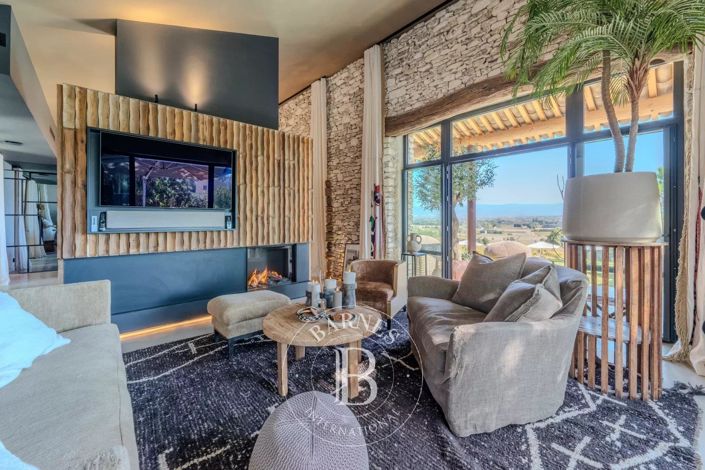 Image No.11-Maison de 6 chambres à vendre à Gordes