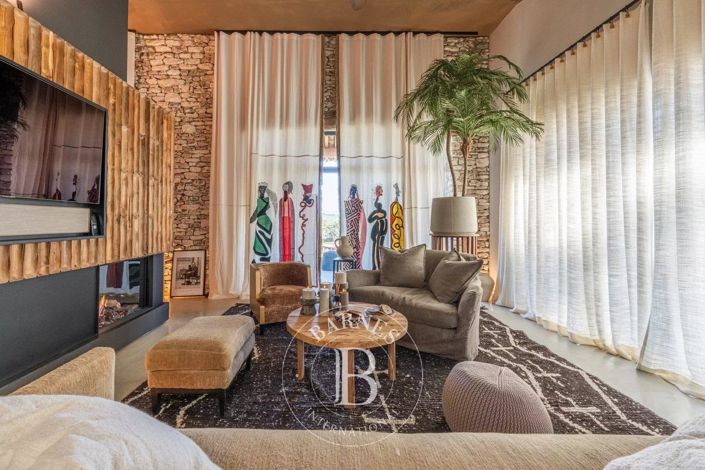 Image No.17-Maison de 6 chambres à vendre à Gordes