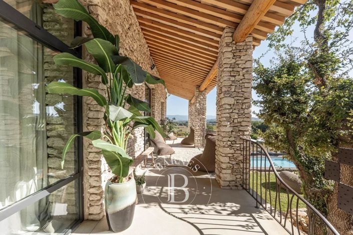 Image No.5-Maison de 6 chambres à vendre à Gordes