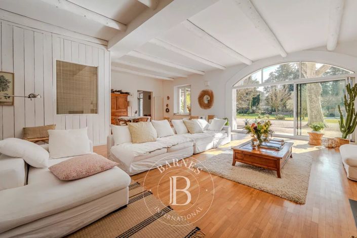 Image No.7-4 Bed House for sale