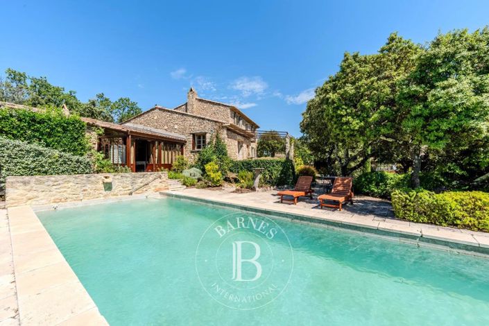 Image No.20-5 Bed House for sale