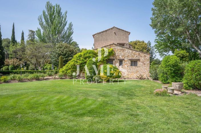 Image No.12-4 Bed House for sale