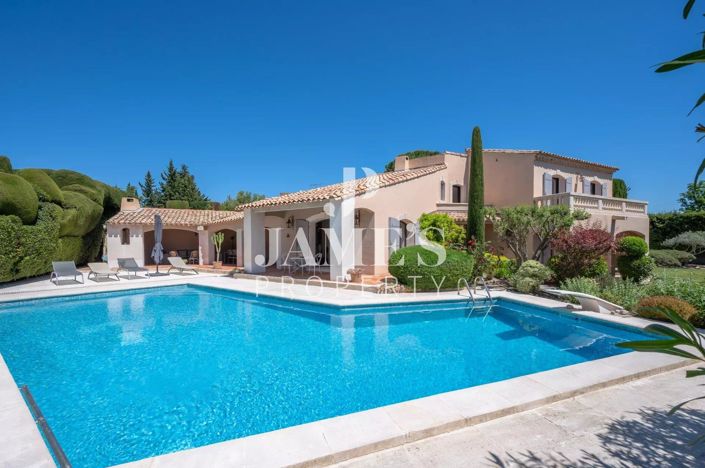 Image No.1-4 Bed House for sale