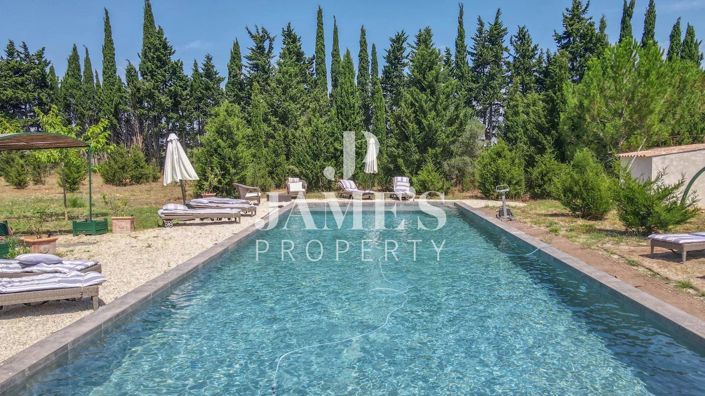 Image No.3-8 Bed House for sale