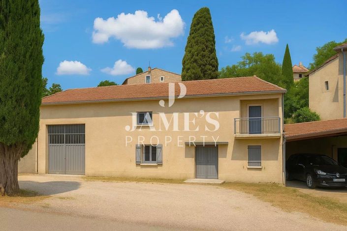 Image No.1-3 Bed House for sale