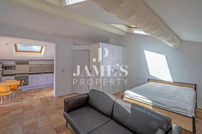 Image No.10-House for sale