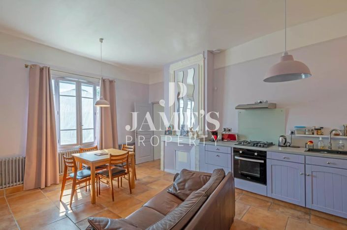 Image No.11-House for sale