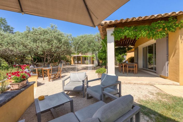 Image No.14-7 Bed House for sale