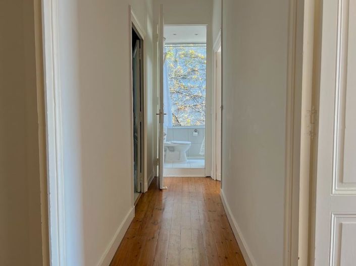 Image No.13-5 Bed House for sale