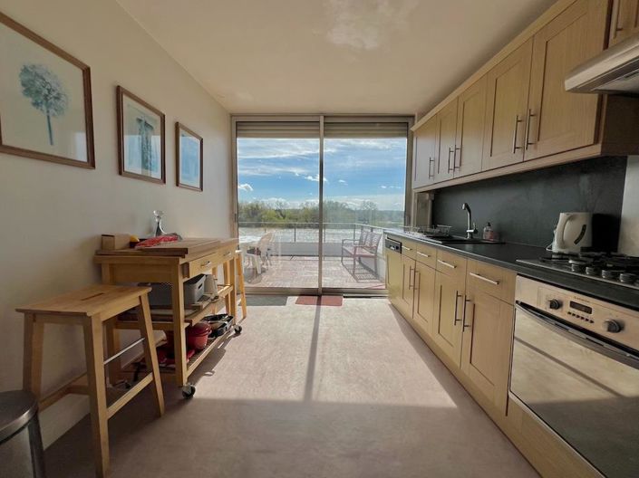 Image No.5-5 Bed House for sale