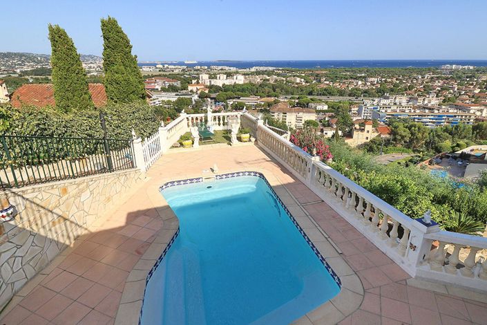 Image No.1-3 Bed House for sale