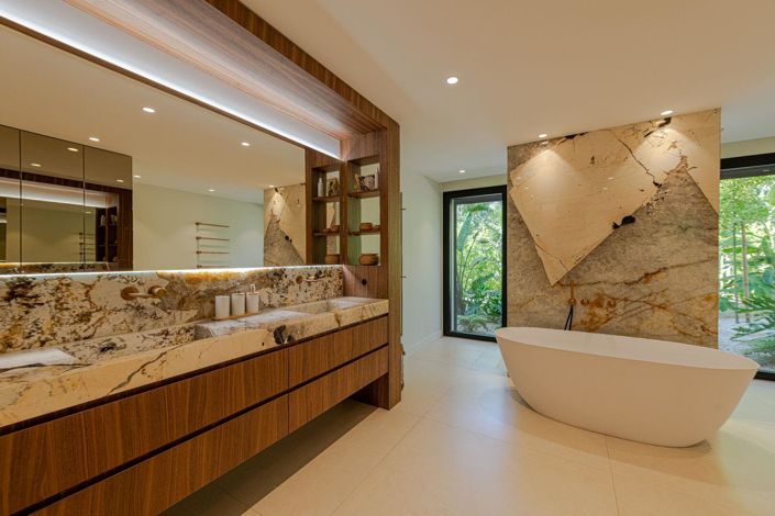 Image No.11-Propriété de 6 chambres à vendre à Saint-Raphael