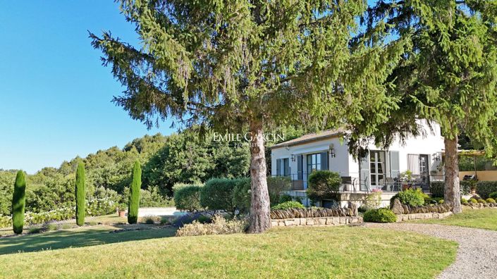 Image No.9-4 Bed House for sale