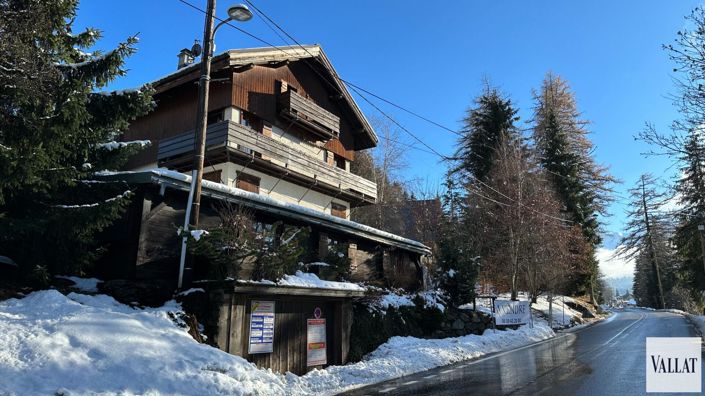 Image No.7-7 Bed House for sale