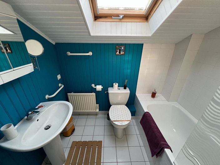 Image No.13-3 Bed House for sale