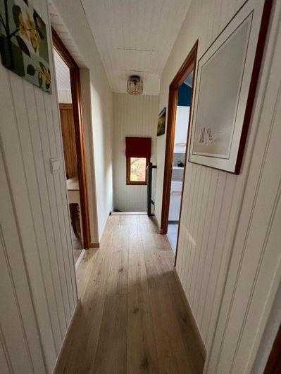 Image No.14-3 Bed House for sale