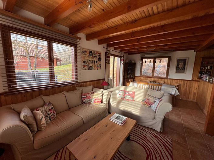 Image No.6-3 Bed House for sale