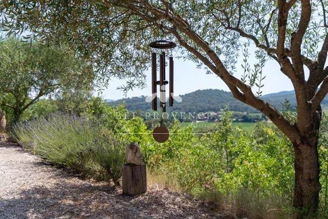 Image No.32-Maison de 3 chambres à vendre à Carcès