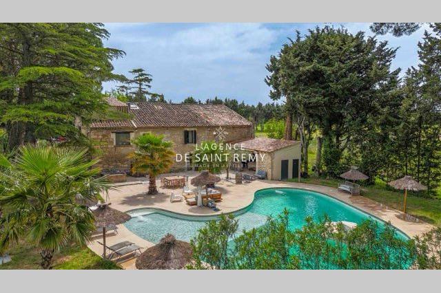 Image No.2-9 Bed House for sale