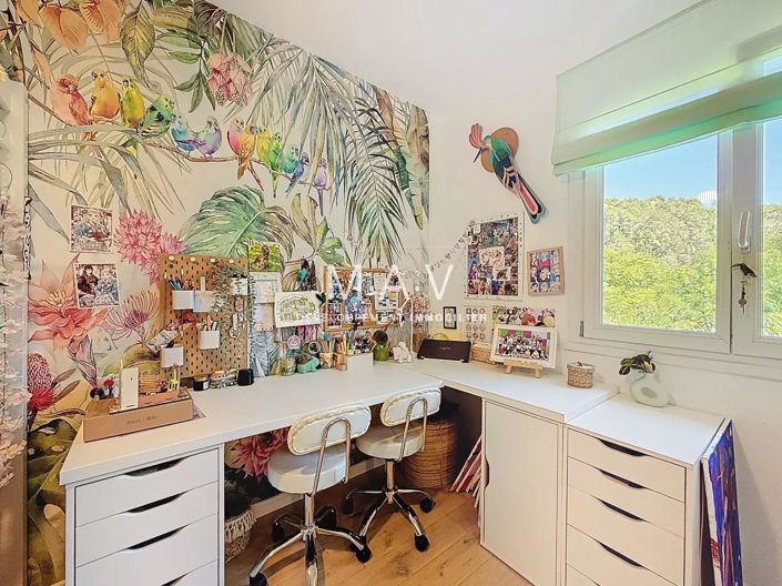 Image No.19-2 Bed House for sale