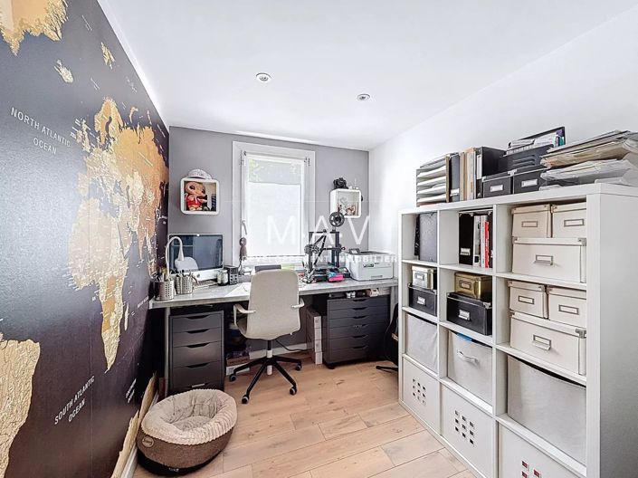 Image No.21-2 Bed House for sale