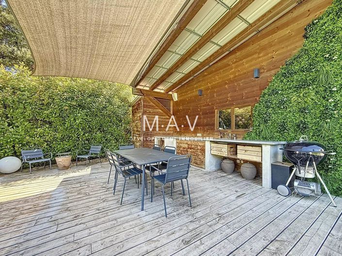 Image No.4-2 Bed House for sale