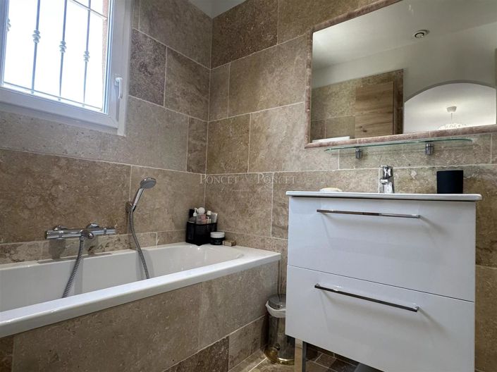 Image No.16-Maison de 4 chambres à vendre à Uzès