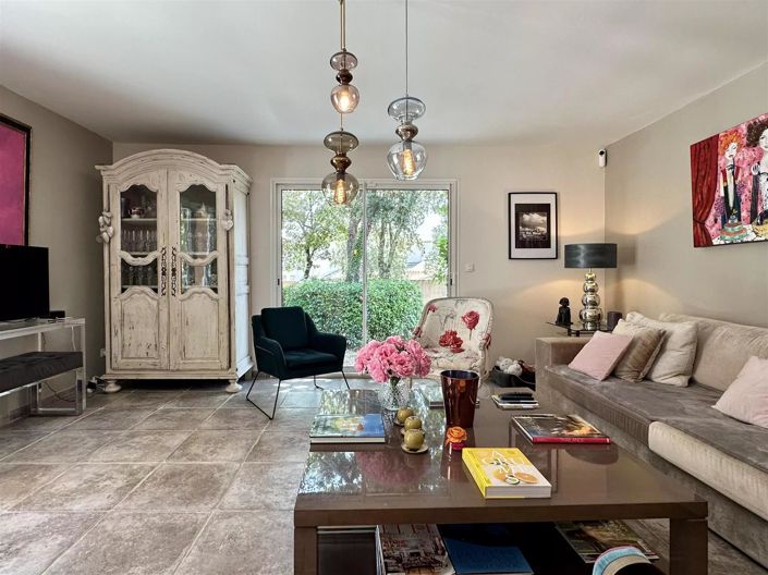 Image No.9-Maison de 4 chambres à vendre à Uzès