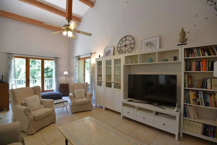 Image No.3-4 Bed House for sale