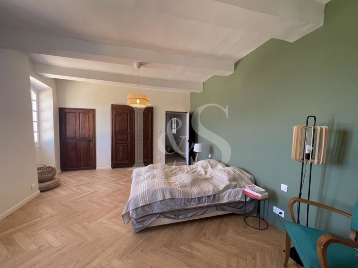 Image No.16-4 Bed House for sale