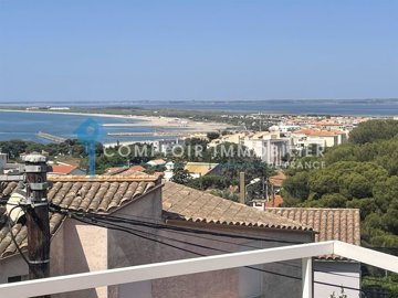1 - Sète, House