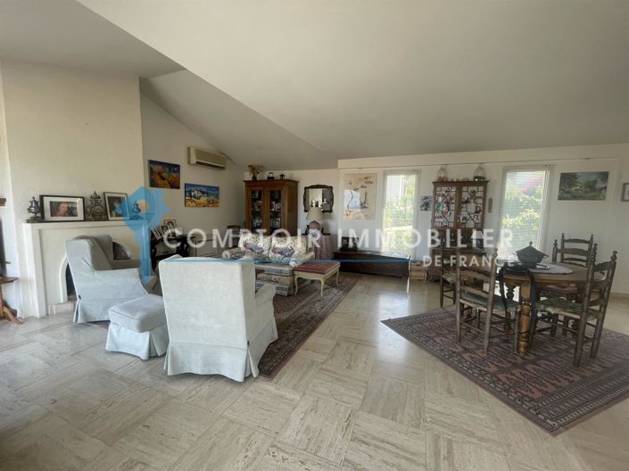 Image No.13-4 Bed House for sale