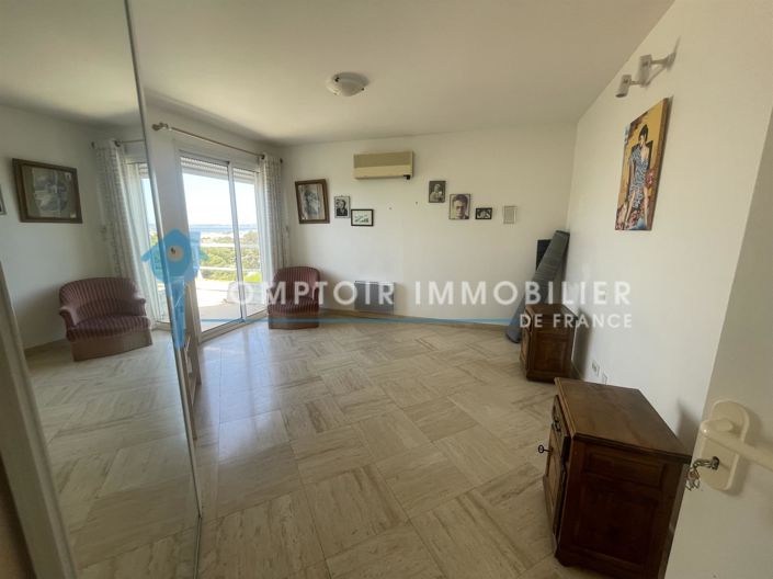 Image No.14-4 Bed House for sale