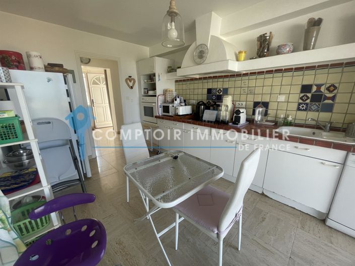 Image No.6-4 Bed House for sale